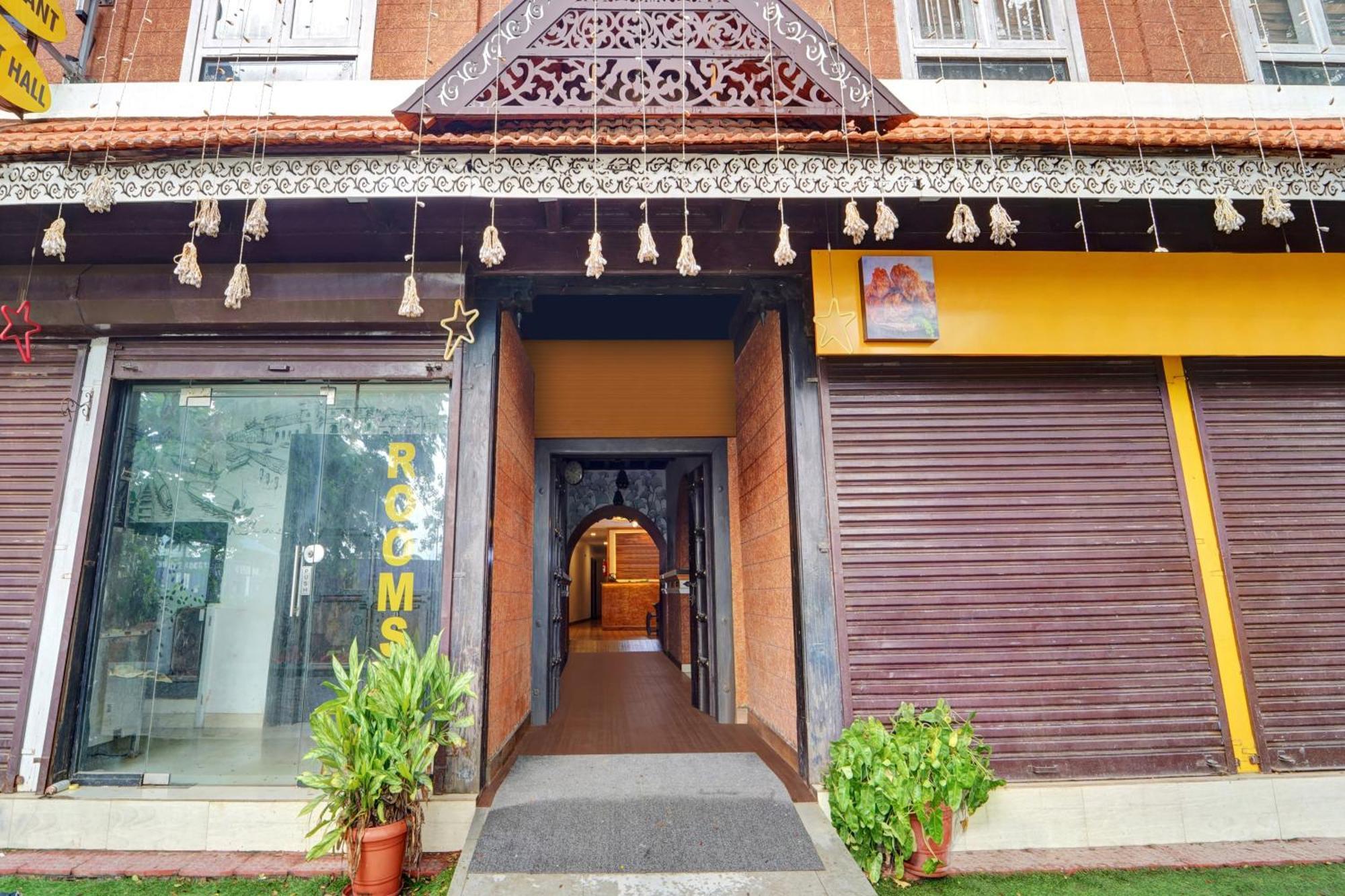 Super Collection O Calvathy Road Near Fort Kochi Экстерьер фото